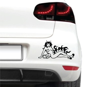 Autós matrica - Perzselő szépség