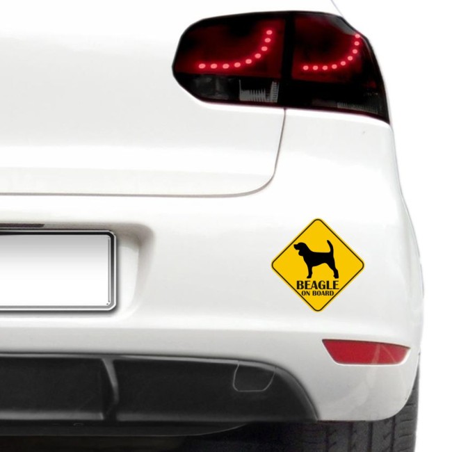 Autós matrica - Beagle