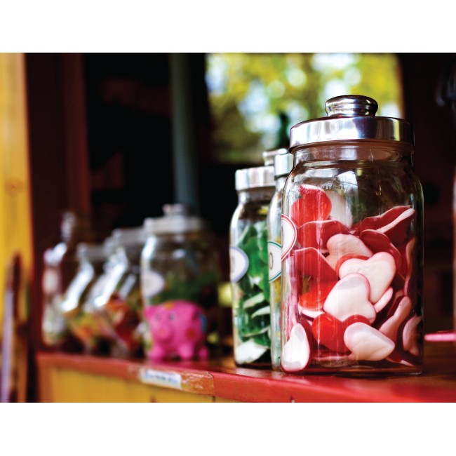 Édességek tárolva