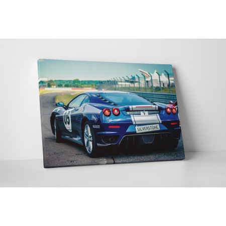 Ferrari a versenypályán