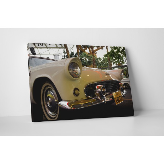 Krémszínű autócsoda