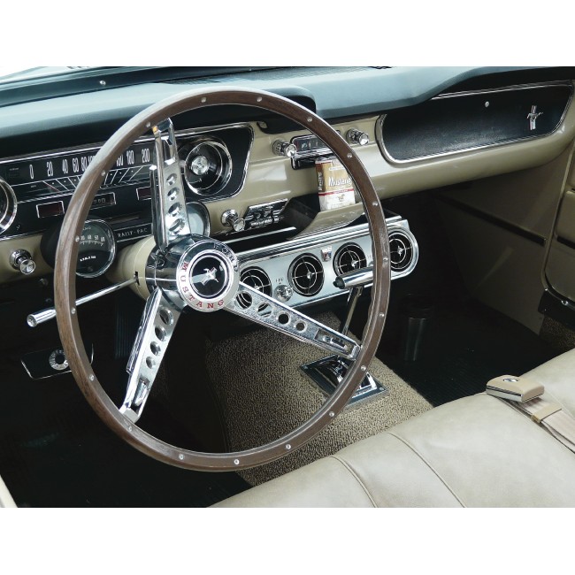 Mustang autó belseje