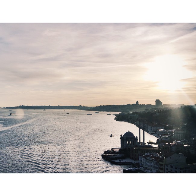 Napsütéses reggel Isztambulban