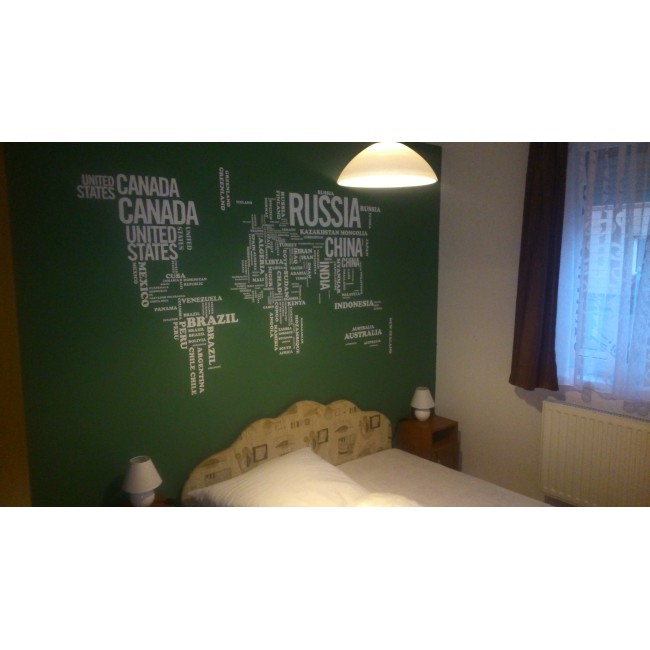 Világtérkép - Falmatrica / Faltetoválás