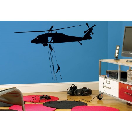 Black Hawk helikopter - Falmatrica / Faltetoválás